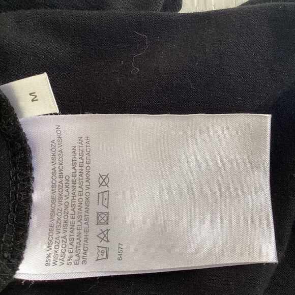 Canda tunic top letter graphic script medium.  0274 - Picture 10 of 10